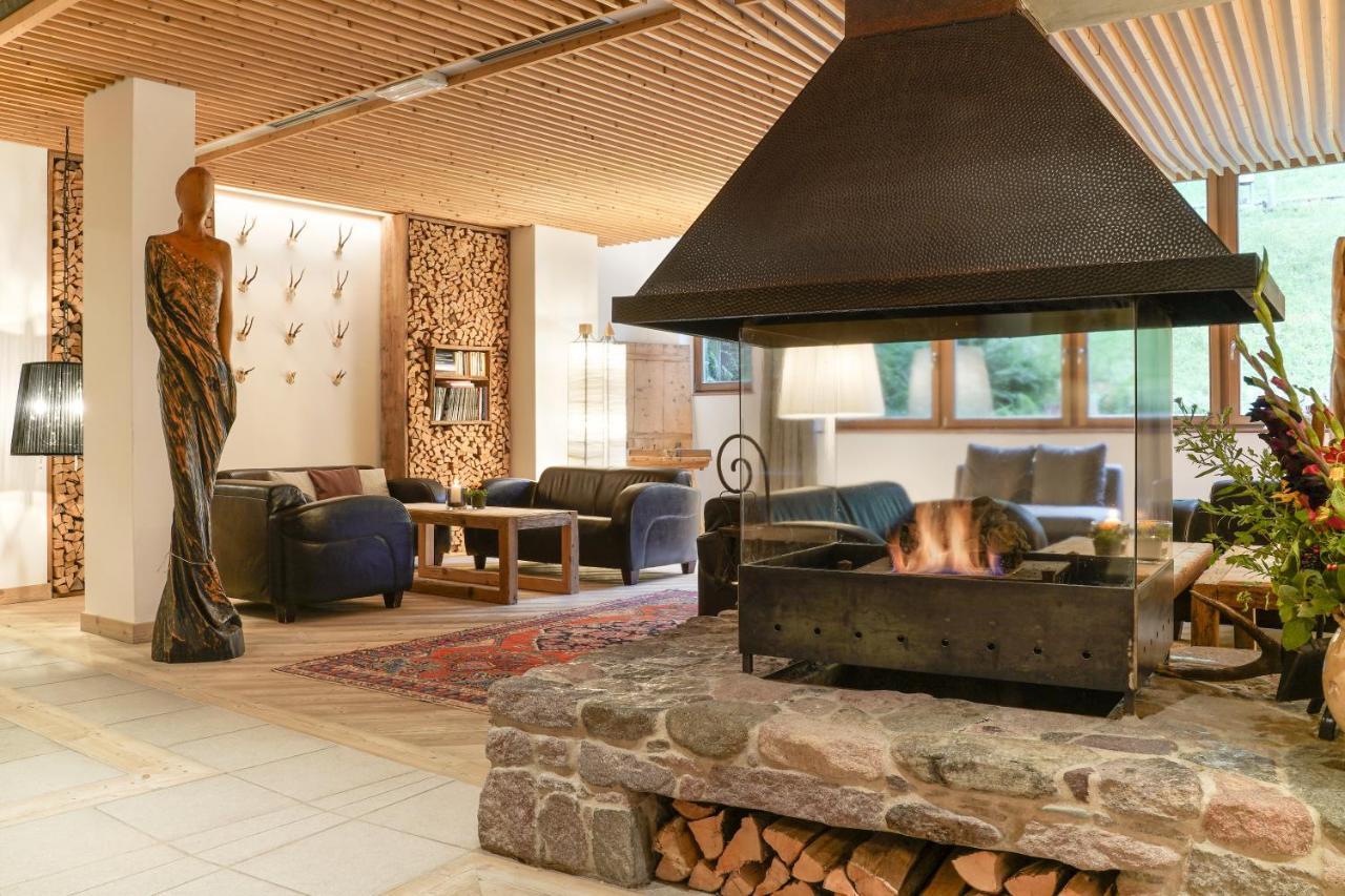Hotel Bad Schoergau Sarentino Екстер'єр фото
